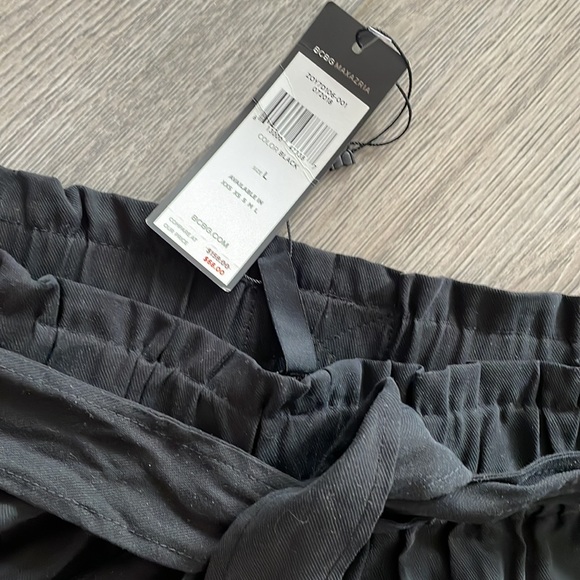 High waisted BCBG shorts - Picture 2 of 3